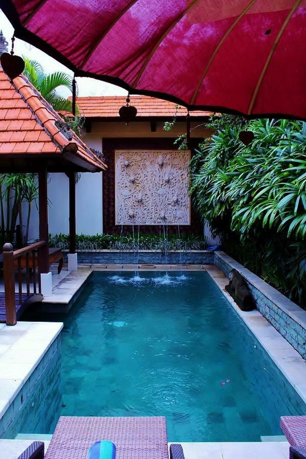 Villa Heliconia Seminyak  Exterior photo